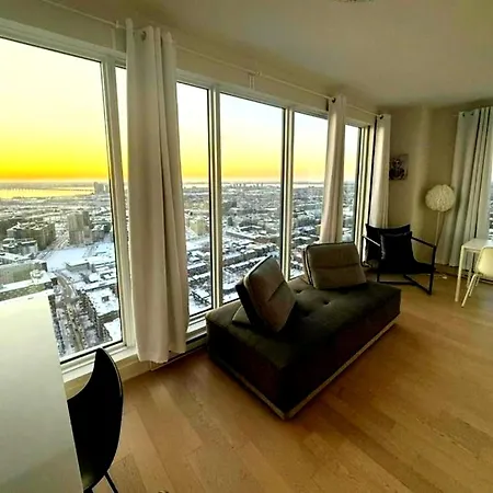 Spectacular Skyline Views - Downtown Montreal - Luxury Condo & Penthouse Exterior photo